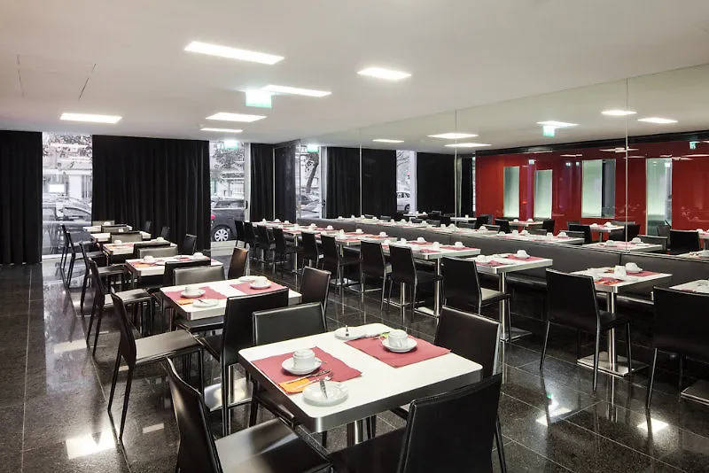 ****  Hotel 3K Europa Lisboa Portugal